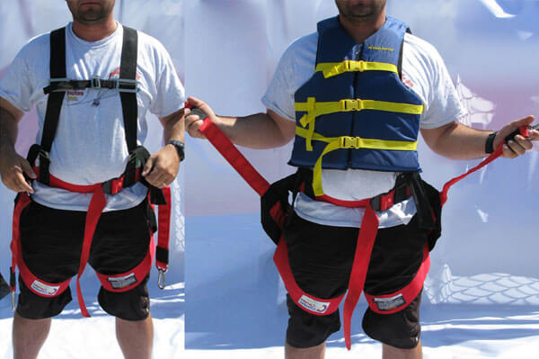 wearing shoulder harness>