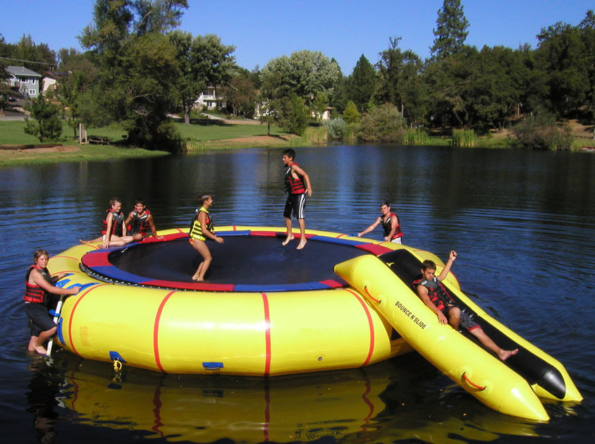 25' commercial trampoline>