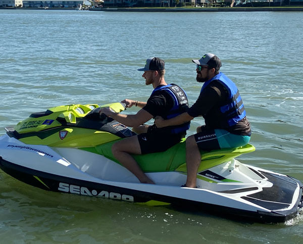 guys boat>